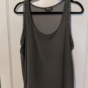 ✨BUNDLE 3+ tanks for $5 each!! Olive green flowy tank